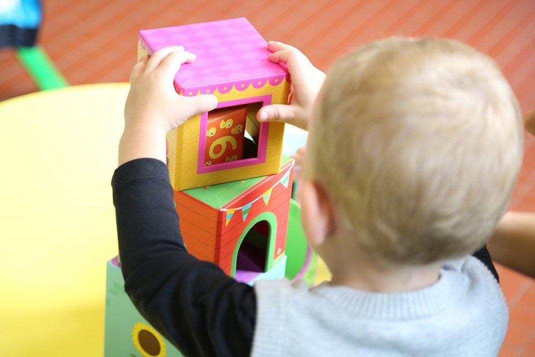 Garde d’enfants : quelles aides l’employeur peut-il financer ?