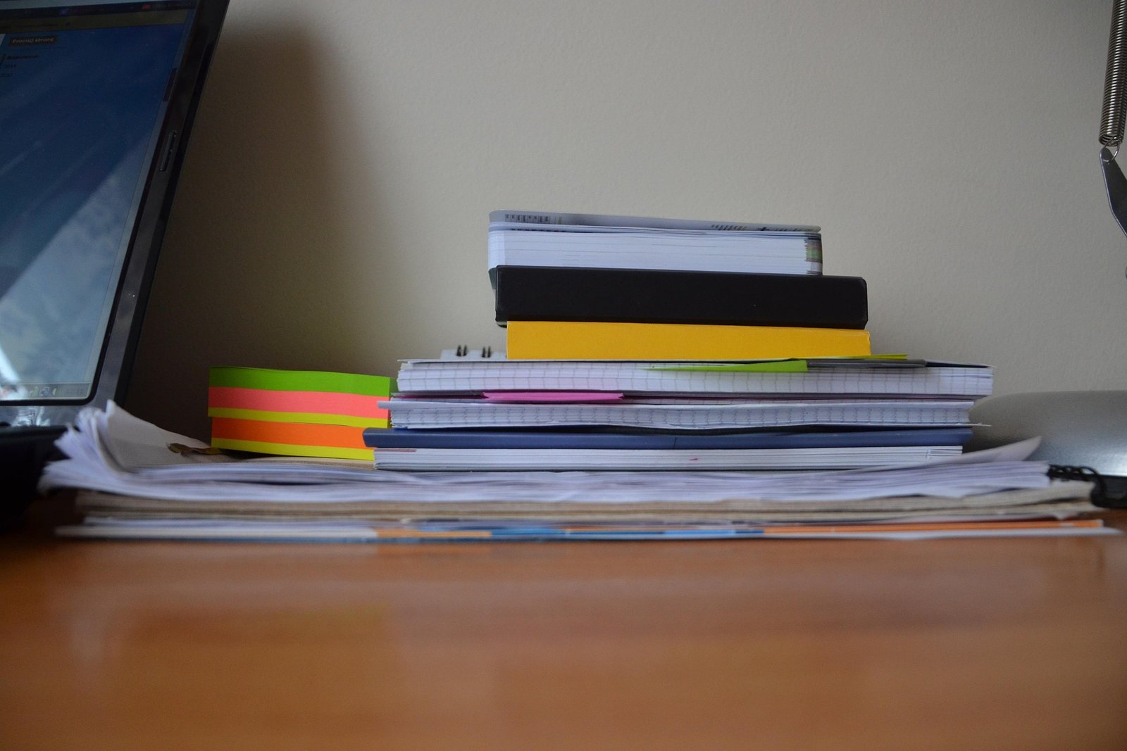 Avertissement disciplinaire : quelle procédure l’employeur doit-il respecter ?